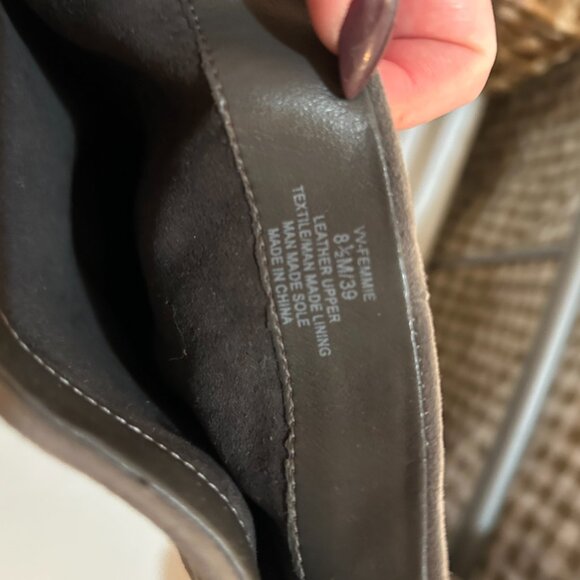 VINCE CAMUTO Femmie Tall Shaft Boot Grey Suede Size 8.5 - Picture 6 of 10